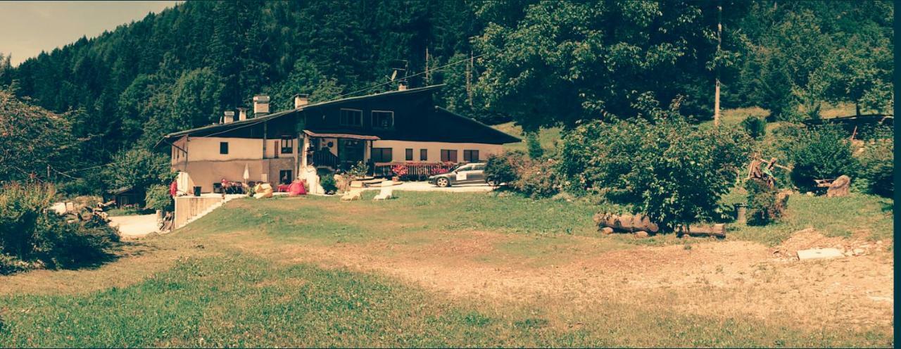 B&B Lo Scoiattolo Nebbiu ภายนอก รูปภาพ