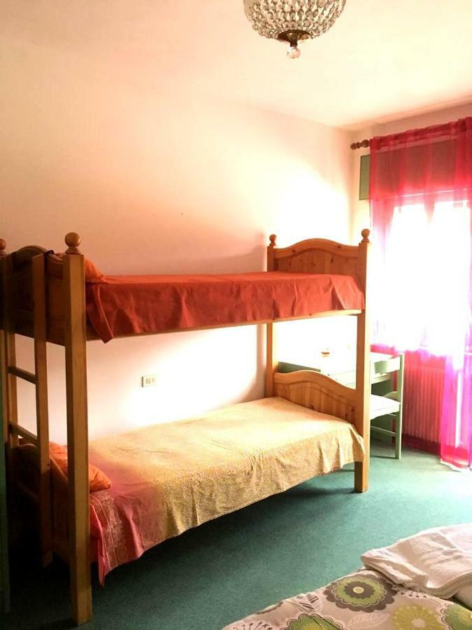 B&B Lo Scoiattolo Nebbiu ภายนอก รูปภาพ